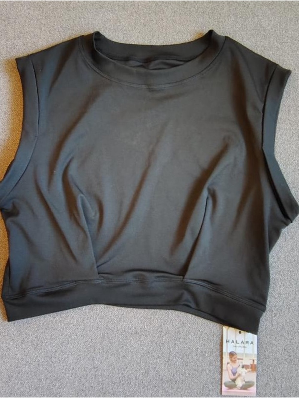 Halara Crew Neck Cropped Tank Top Womens L Black Yoga Muscle NWT